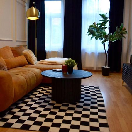Charmanter Altbau In Schleussig Mit Balkon Leipzig Eksteriør billede